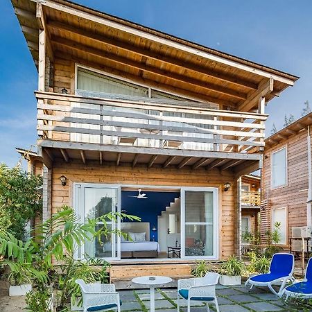 מוריג'ים Living Room Beach Resort מראה חיצוני תמונה
